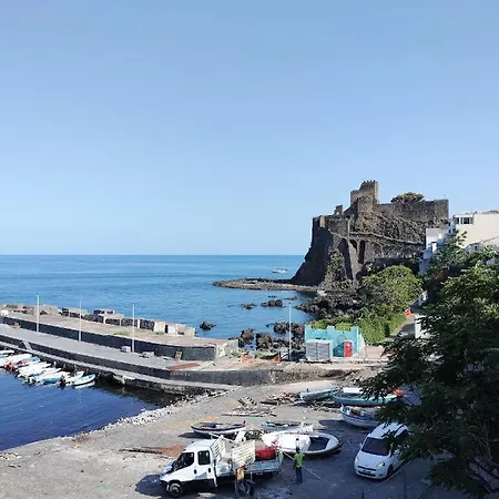 Casa Kalé * Aci Castello